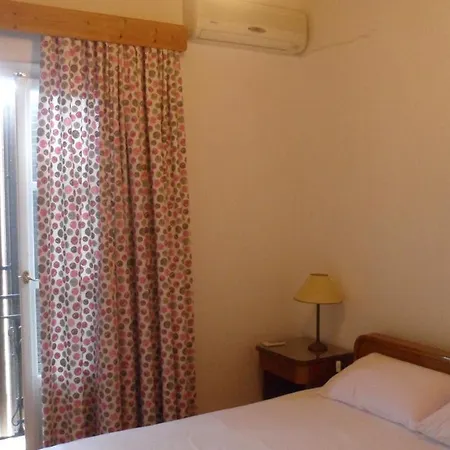 Gaia Apartment *